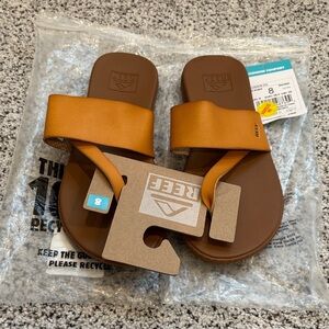 NWT Reef cushion sol sandals, natural. Size 8